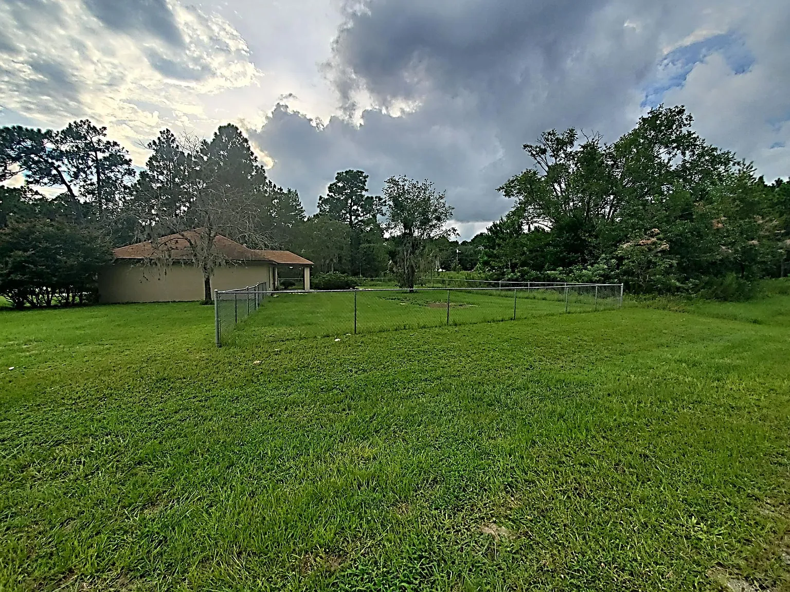 3 bed, 1446 sqft, $1,850 — Photo 2