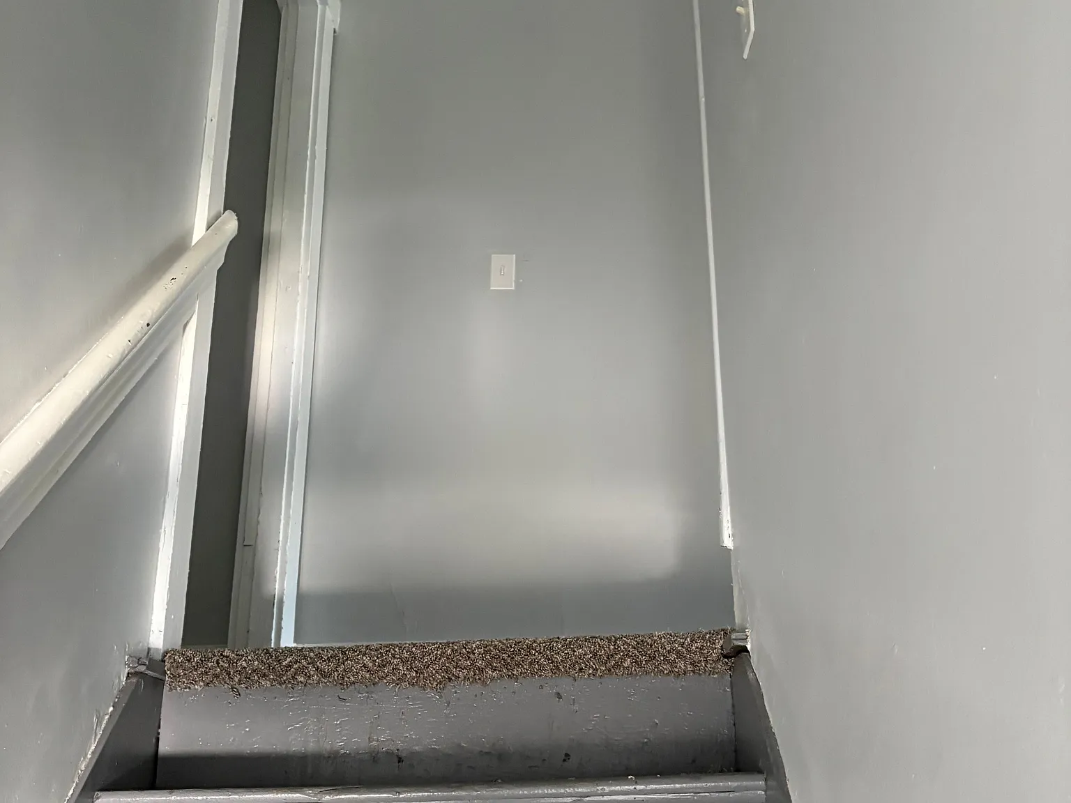 2 bed, 1.0 bath, $1,050 — Photo 1