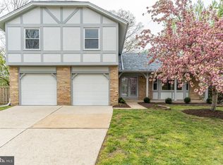 7104 Sontag Way, Springfield, VA 22153