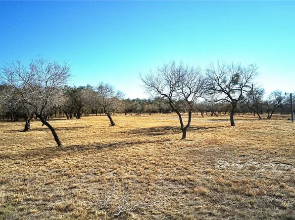 13921 County Road 962, Sinton, TX 78387