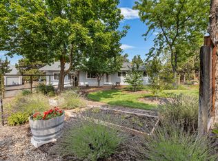 6701 SW Highland Dr, Powell Butte, OR 97753