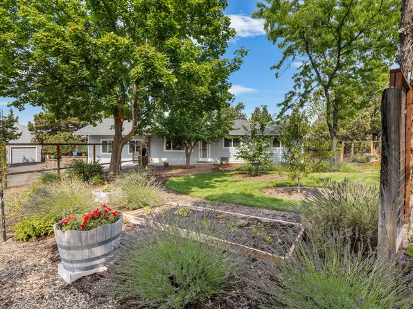 6701 SW Highland Dr, Powell Butte, OR 97753
