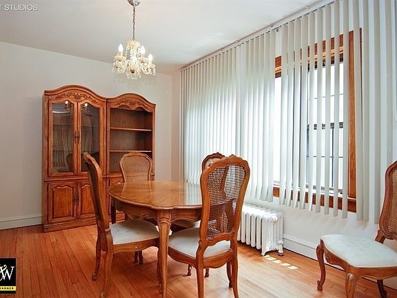 4th image of 5717 N Meade Ave