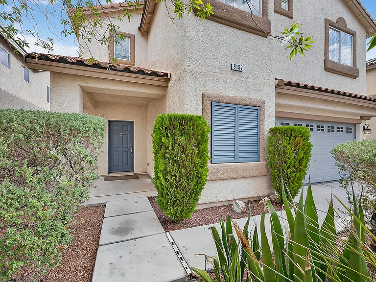 9157 Sunken Meadow Ave — Photo 30