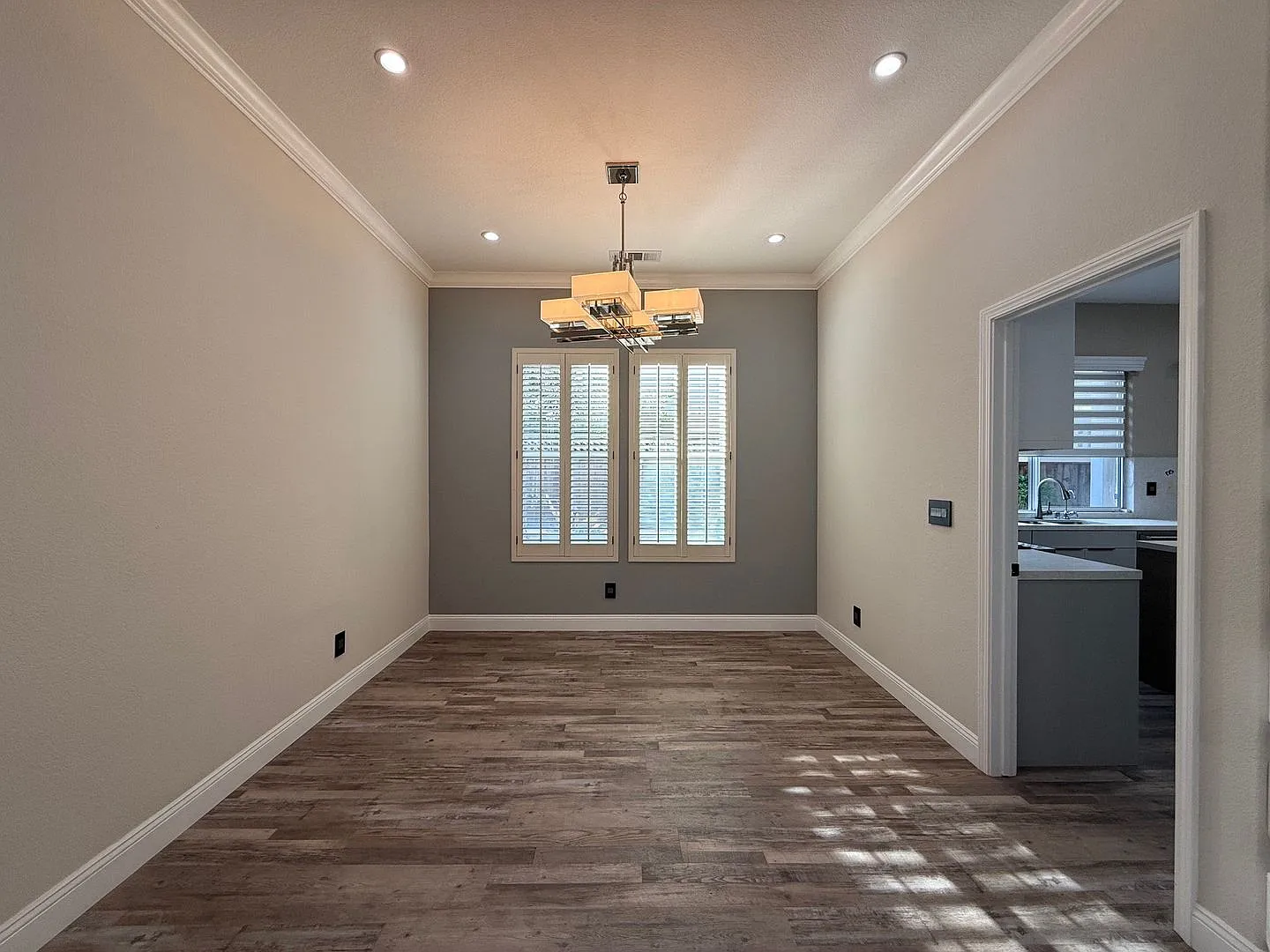 Exceptional contemporary home in the coveted Harbor Bay's Headlands neighborhood. — Photo 3