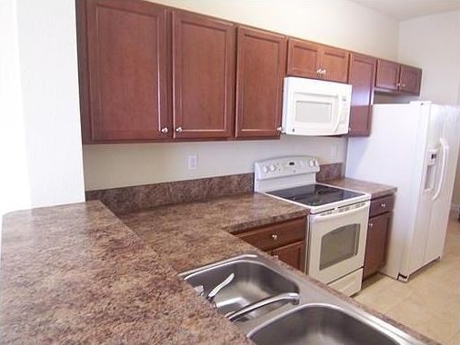 4th image of 9021 SW 227th St Unit 6