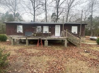 159 Bowill Rd, Wagener, SC 29164