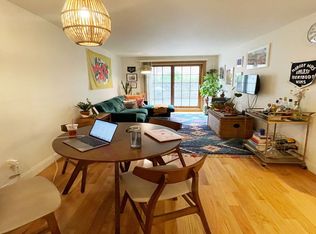 3148 29th St, Astoria, NY 11106