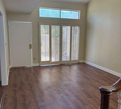 3rd image of 25900 Oak St Unit 116