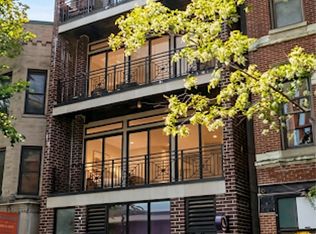 1335 W Taylor St #4, Chicago, IL 60607