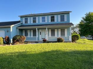 3250 Longford Dr, Joliet, IL 60431