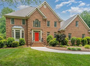 409 Chesham Dr, Kernersville, NC 27284