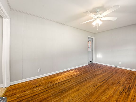 3rd image of 254 Bellvue Dr