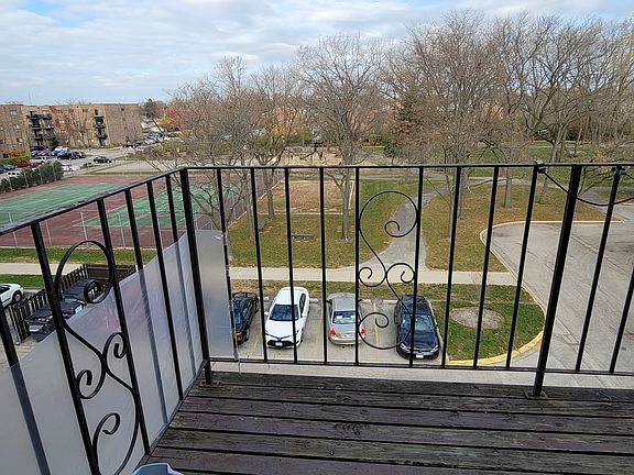5th image of 8894 Knight Ave APT 417