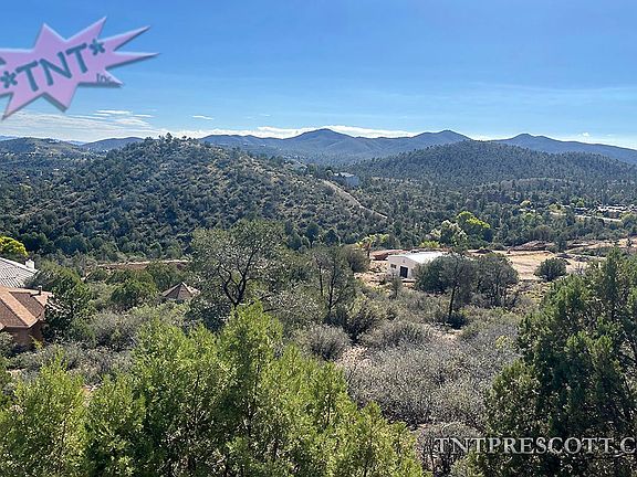 2nd image of 515 Shadow Mountain Dr