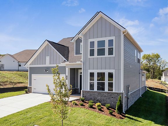 4th image of 61 Trevino Ln