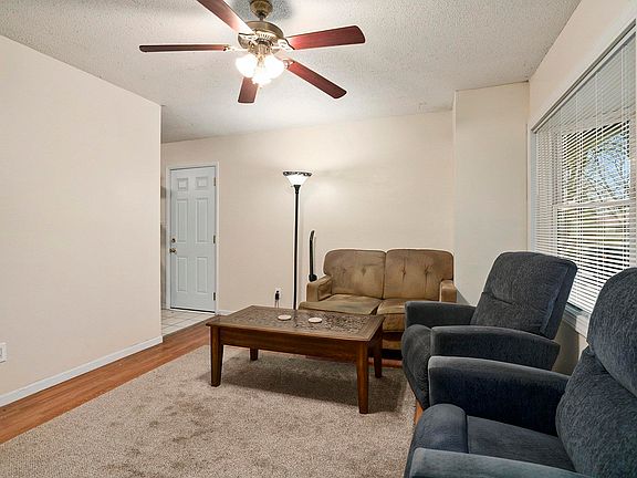 3rd image of 231 Maple St
