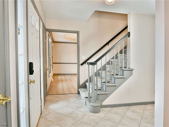 3rd image of 2796 Timberline Dr
