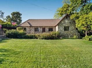 2304 Rosedale Curv, Upland, CA 91784