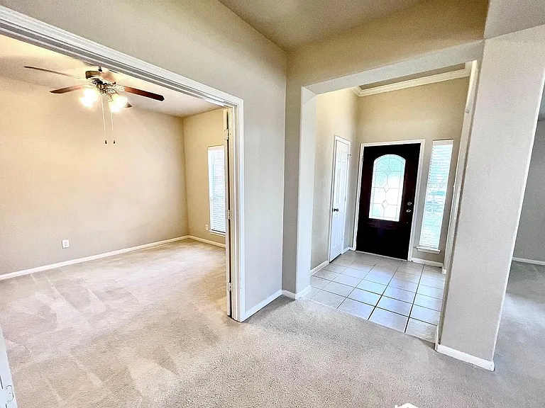 9923 Bronze Mill Ln — Photo 4