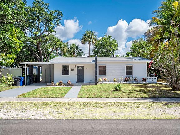 2nd image of 837 SW 26th St