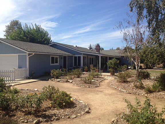 4th image of 1481 Country Ln
