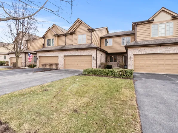 217 Winding Trails Dr, Willow Springs, IL 60480