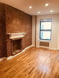 Rented by Metropolis Real Estate of Manhattan