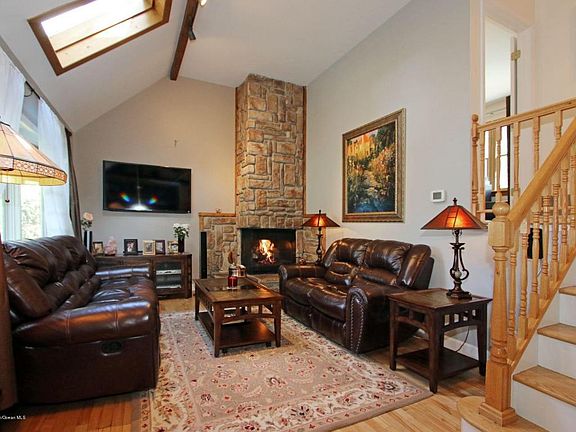5th image of 2 Collinson Dr