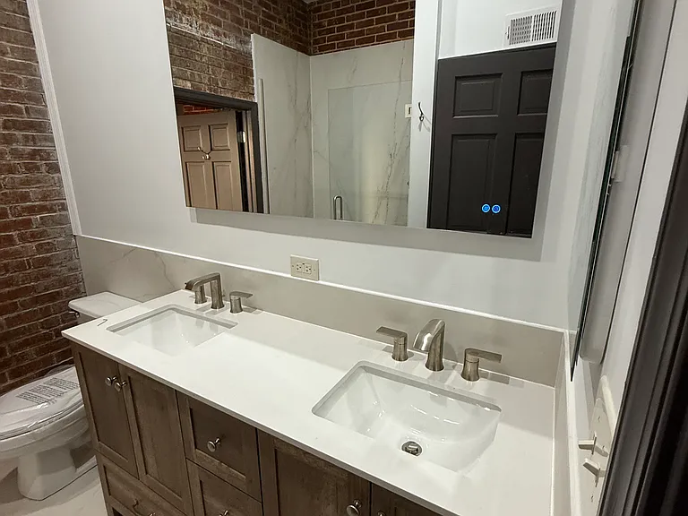 18 Catherine St #103 — Photo 12