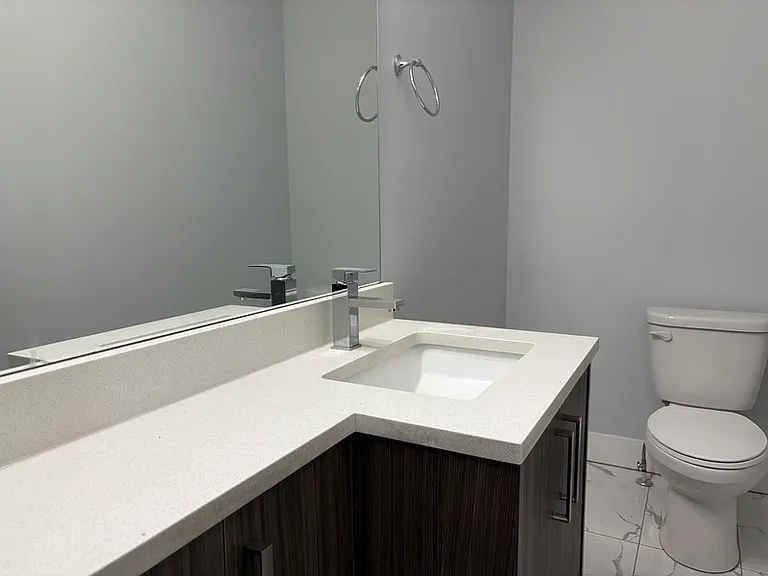 1308 Rutland Rd N #15 — Photo 10
