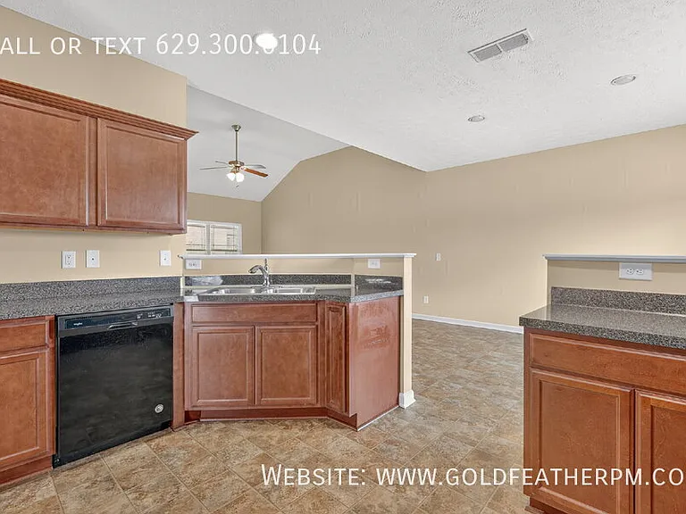 1333 Bombadil Ln — Photo 12