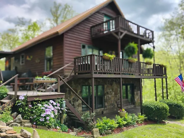 129 Douglas Holw, Olive Hill, KY 41164