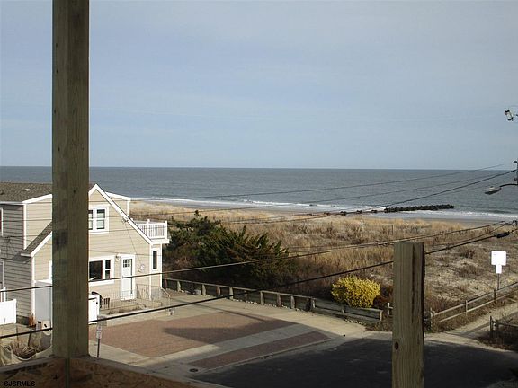 2nd image of 22 83rd West St W #Sea