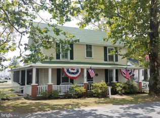 120 Boundary St, Colonial Beach, VA 22443