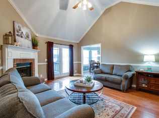 225 Daly Dr, Murfreesboro, TN 37128