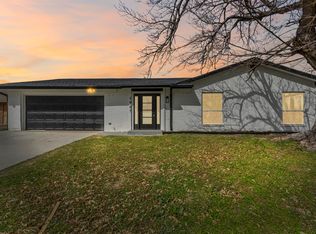 1907 Sunridge Rd, Carrollton, TX 75006