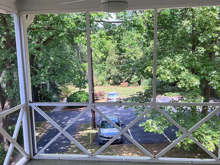2114 Brandon Cir #4 — Photo 20