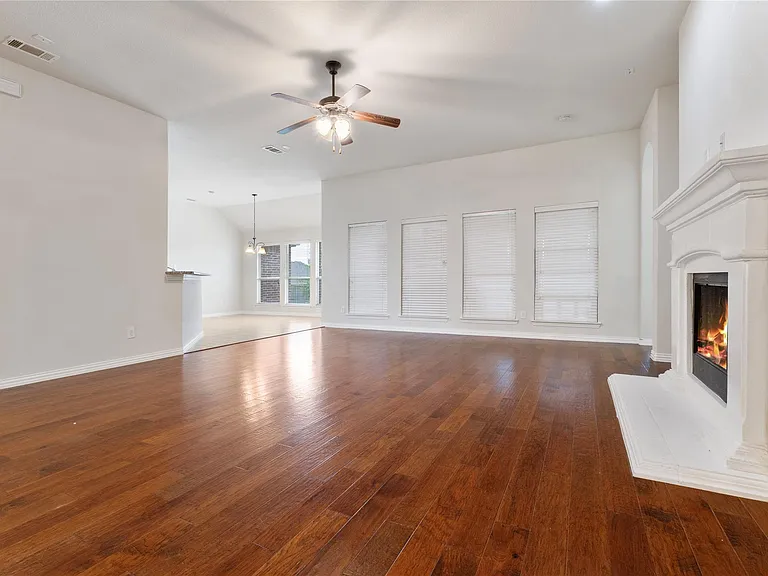 4013 Dalton Dr — Photo 34