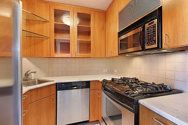Sold by Corcoran | media 2