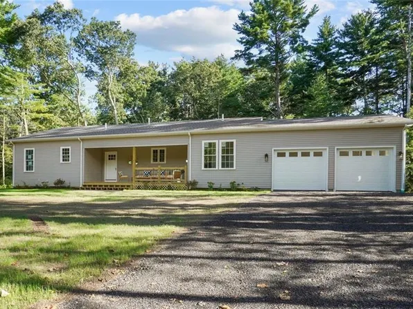 50 Indian Corner Rd, Saunderstown, RI 02874