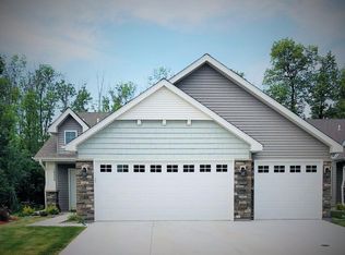 18351 Xavier Cir, Elk River, MN 55330