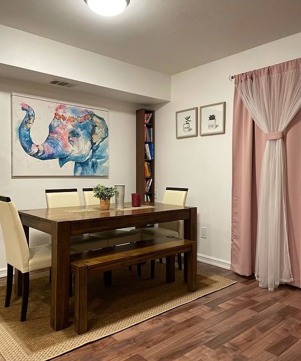 1st image of 208 Fairview Cir Floor 1
