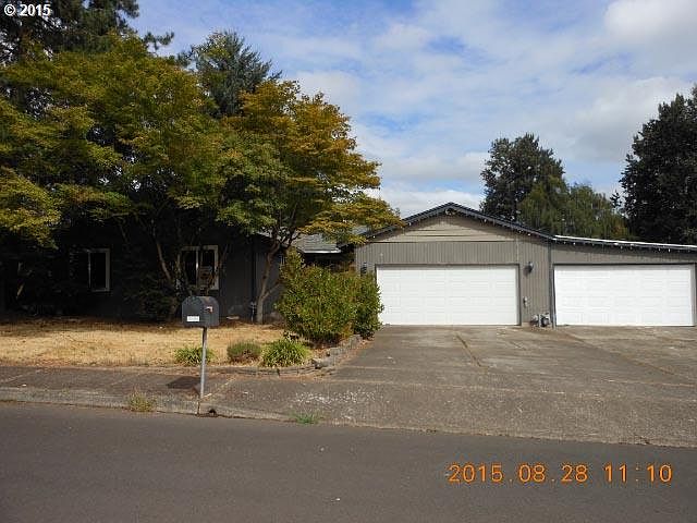1st image of 2937 SE Creek Ct