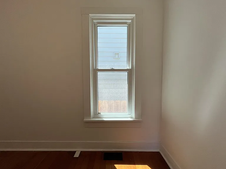 610 NE 79th Ave — Photo 30