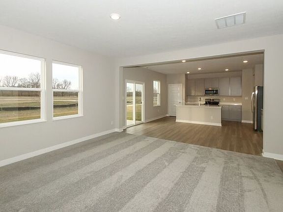 3rd image of 2805 Bannerbrook Dr