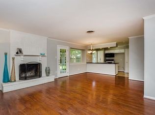 9655 Meadowvale Dr, Houston, TX 77063