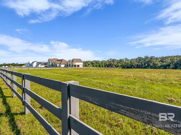 21437 Gallery Blvd, Fairhope, AL 36532