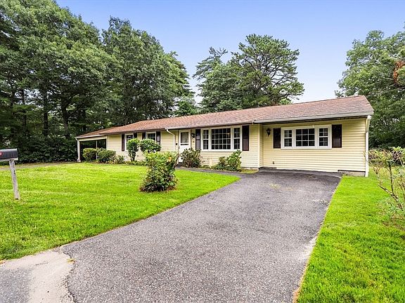 3rd image of 26 Cromesett Rd