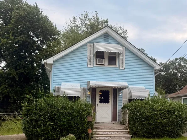 708 Monmouth Parkway, North Middletown, NJ 07748
